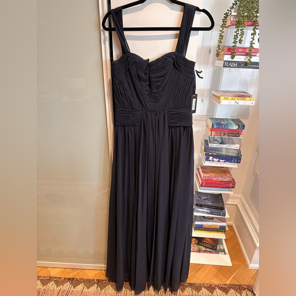 Navy Vera Wang Gown sz 4